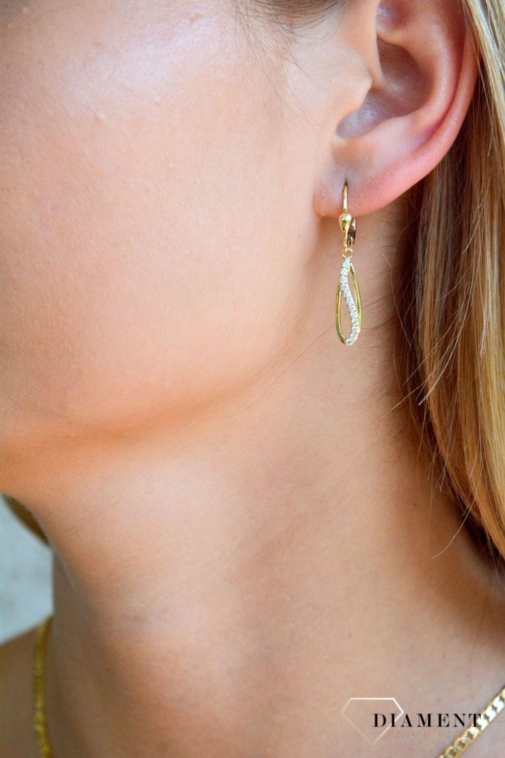 Złote kolczyki damskie 375 wiszące z cyrkoniami KL 2866 375 (2).jpg